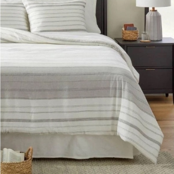 Hearth & Hand F/Q size Striped Gray and White Bed Comforter Only - Picture 4 of 4